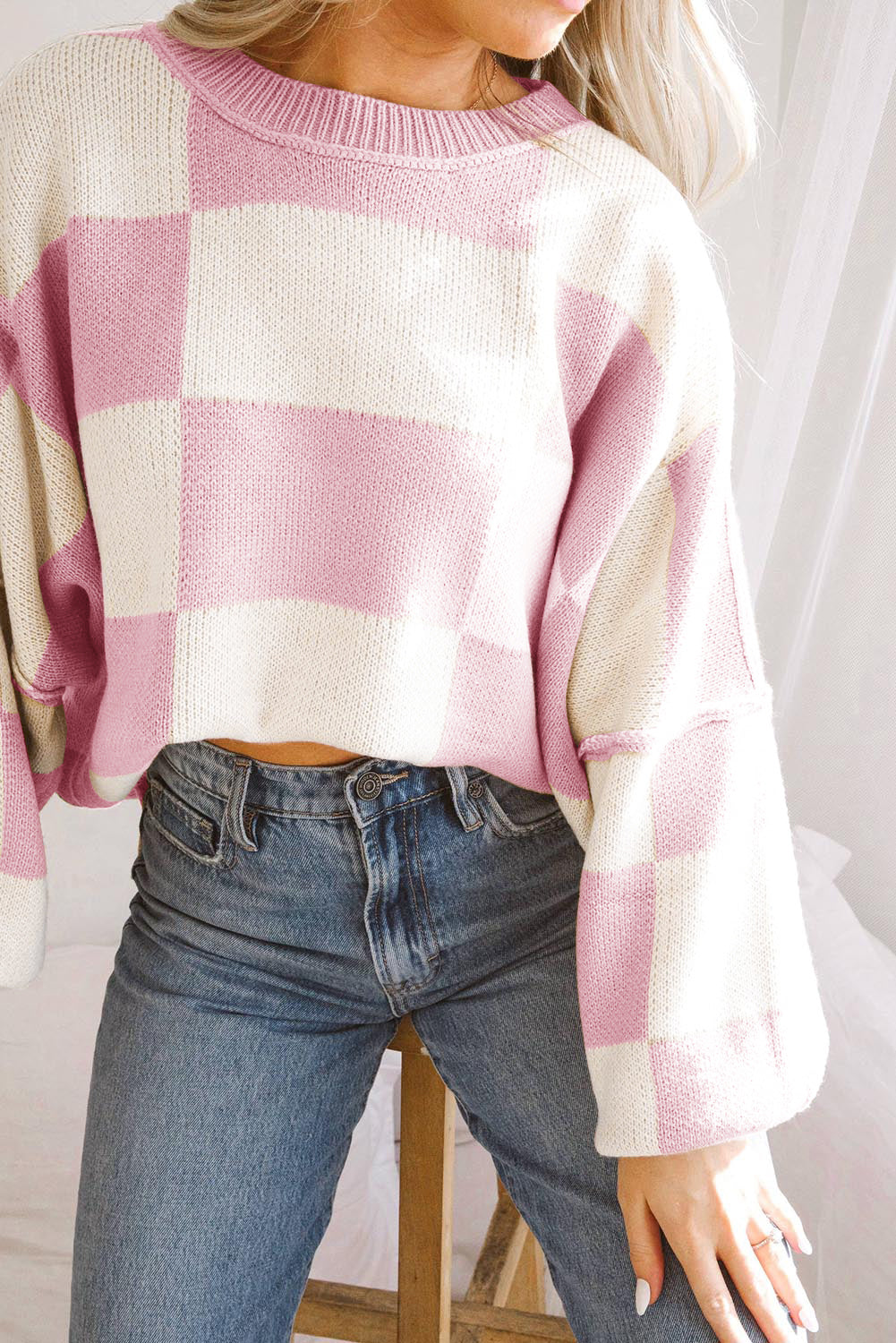 Checkered Bishop Sleeve Sweater- Pink