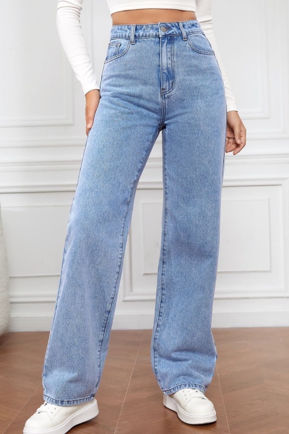 Courtney High Waist Straight Jeans